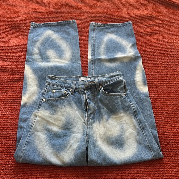 Adika Heart Jeans - Picture 2 of 3